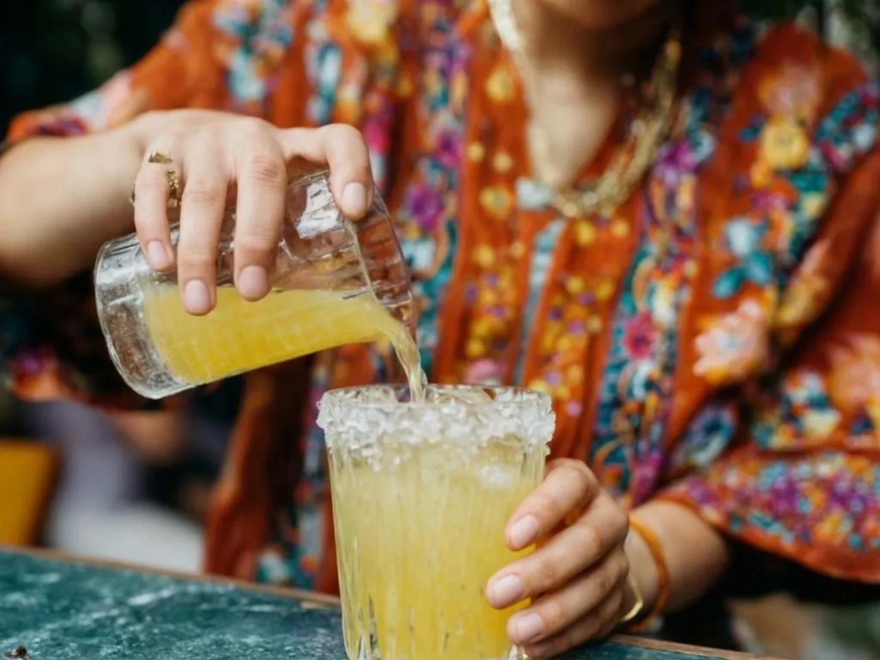 Bar & Mixology Service