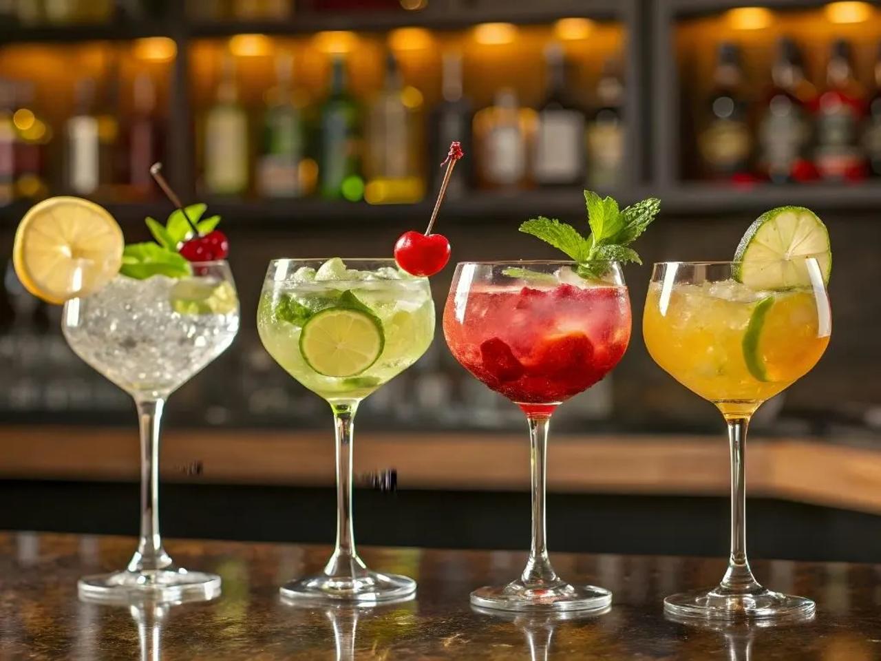 Bar & Mixology Service
