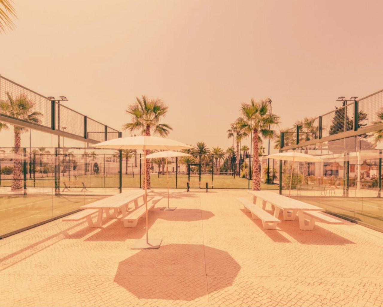The Bubble Club - Image 1
