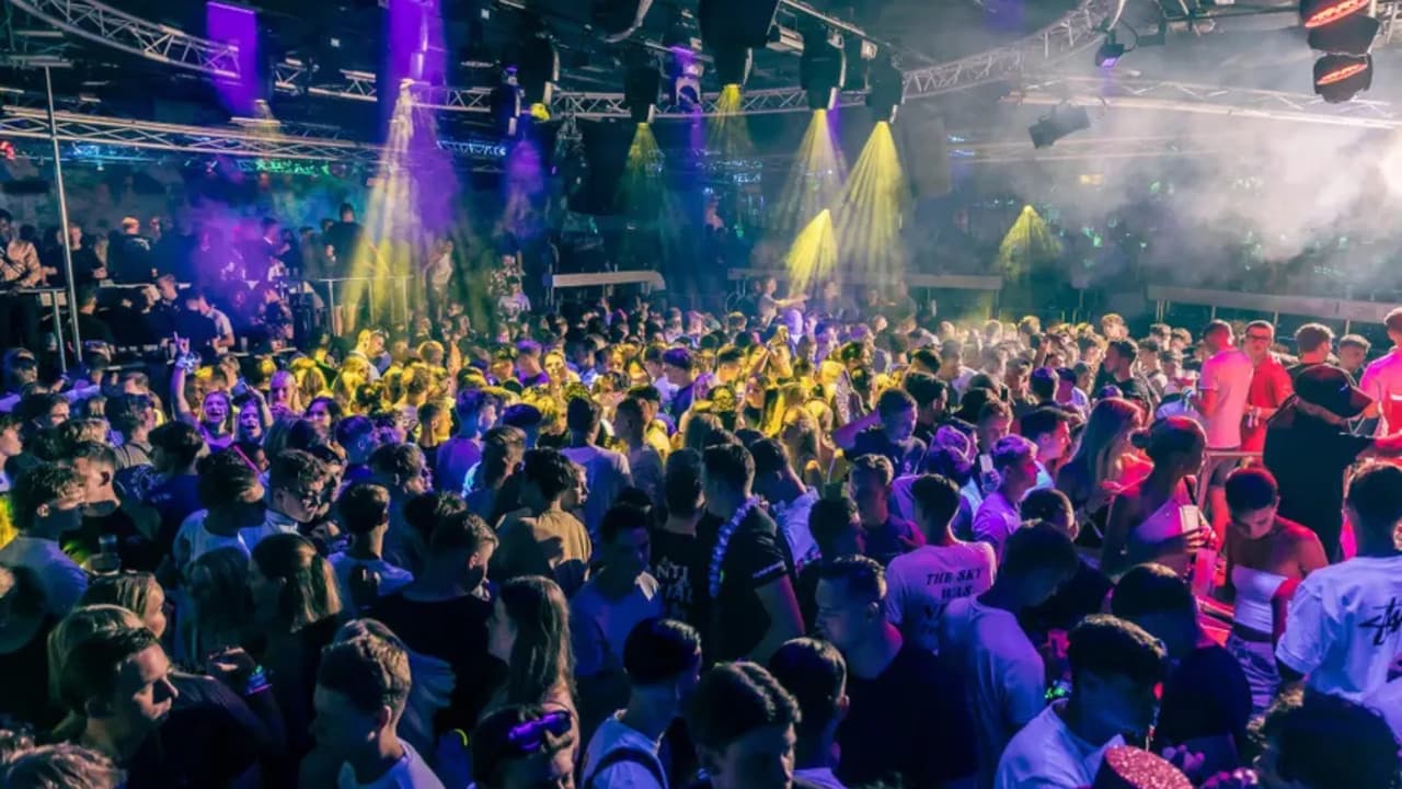 Soirée en club à Lloret de Mar
