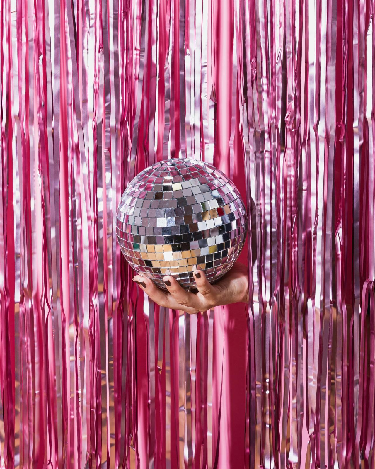 Celebrations & Decoration - Image 5