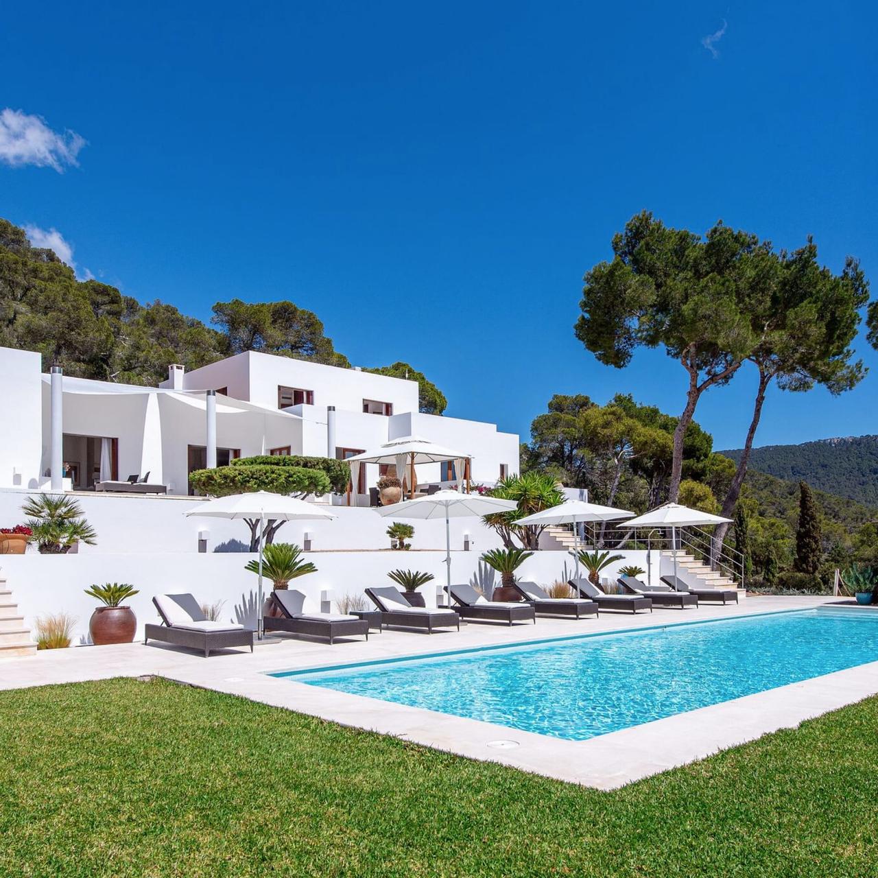 Receive your villa selection within 24 hours.